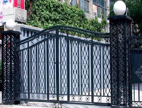 洛陽(yáng)鐵藝-鐵藝門(mén)柱