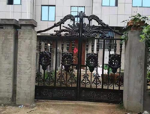 洛陽(yáng)鐵藝大門